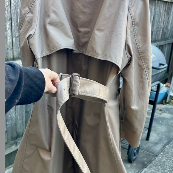 UNIQLO x INES DE LA FRESSANGE Trenchcoat XXL, NWOT, Removable Liner. Beautiful! - Picture 3 of 11